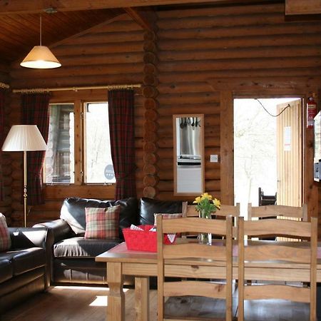 Highgarry Lodges Инвъргари Екстериор снимка